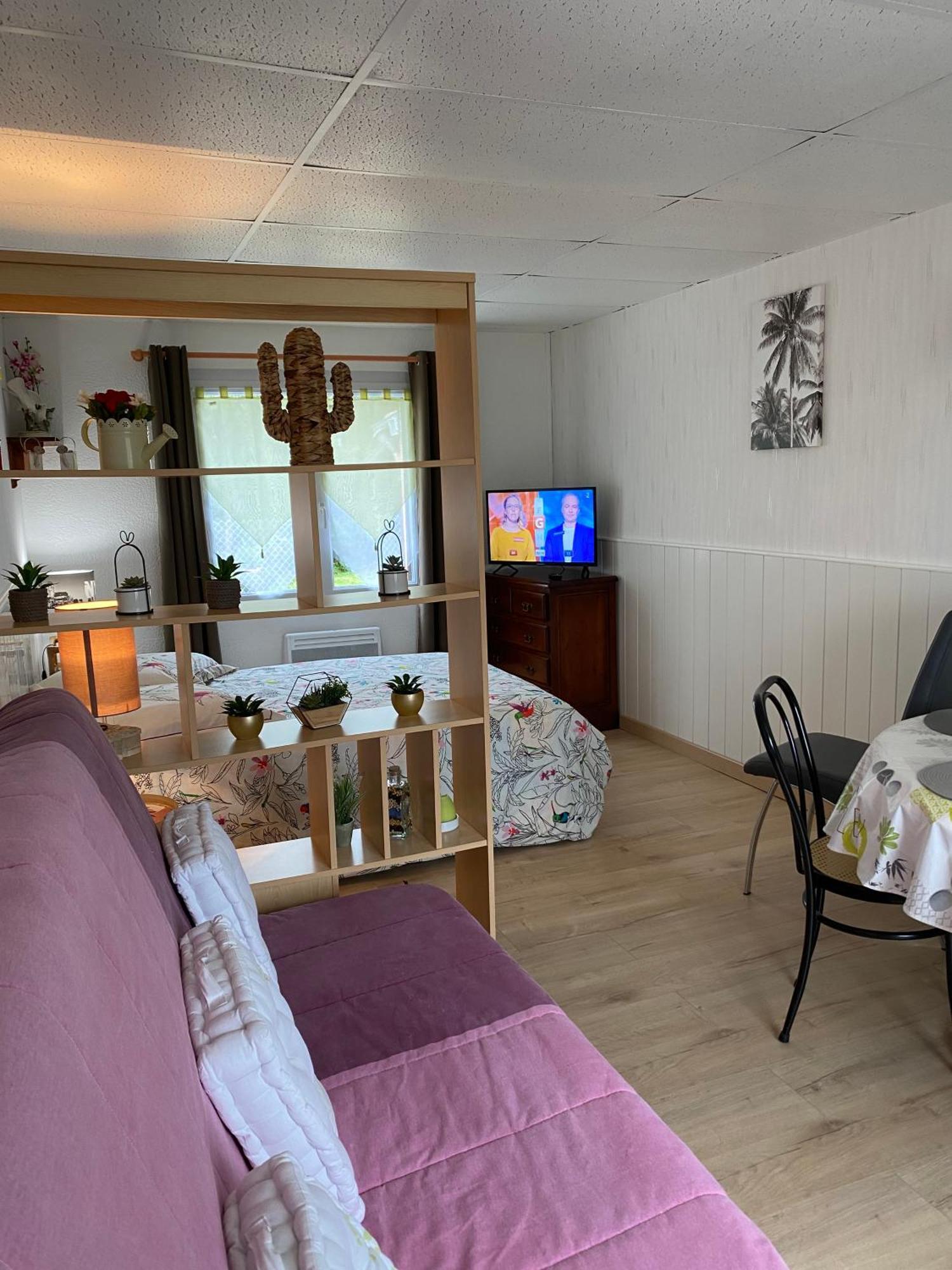 Appartement Le Bon Coin à Périssac Extérieur photo