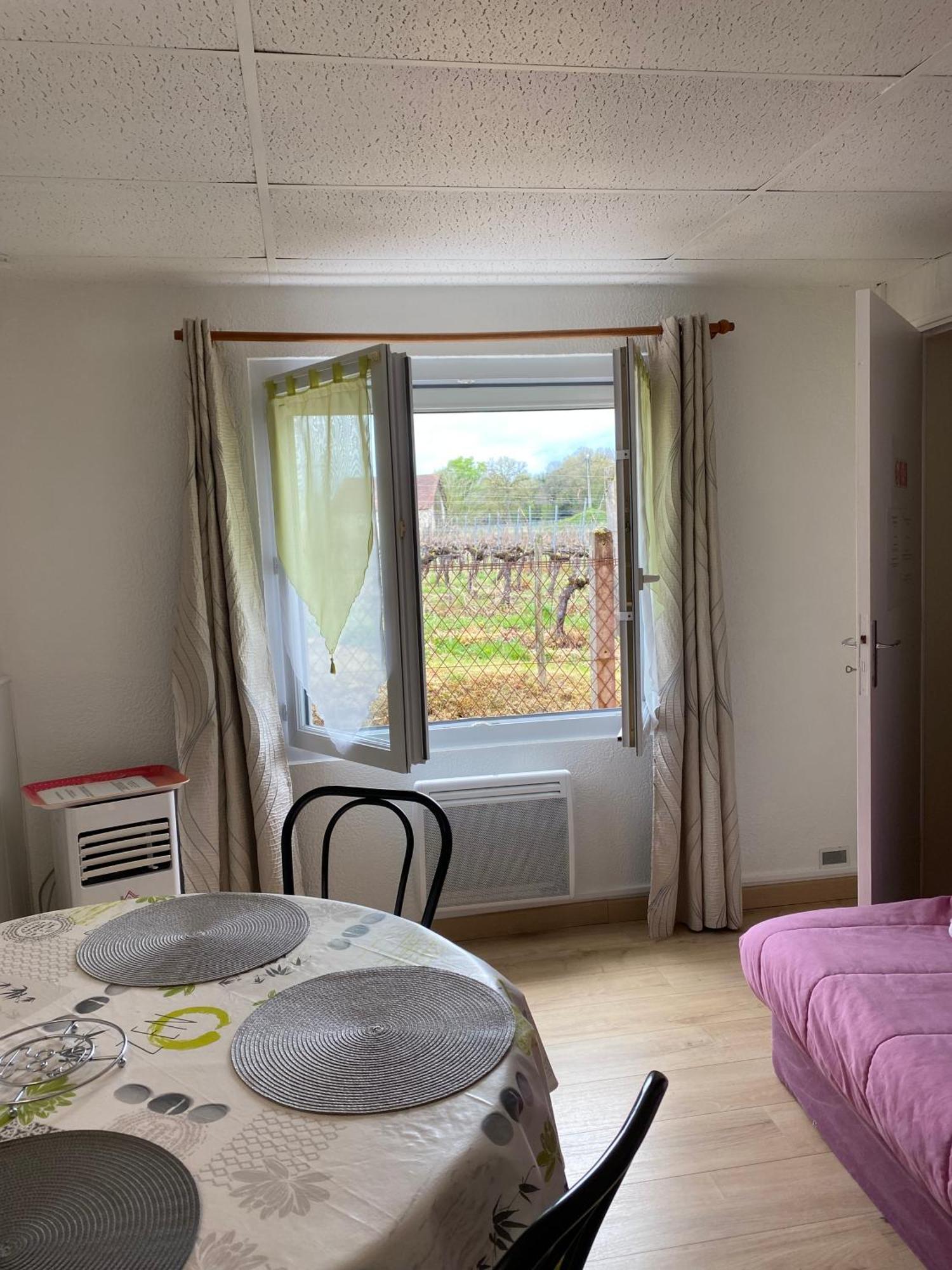 Appartement Le Bon Coin à Périssac Extérieur photo